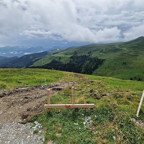 thumb-trattenbach-kabelgraben-stuetze-8-bis-weg